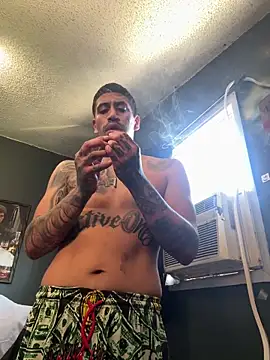 busnfatnutsLildee Adlı Modelin Canlı XXX Sohbeti