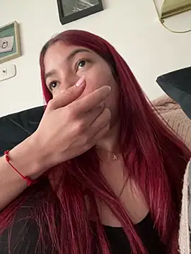 SarahLee__ 라이브 XXX 채팅