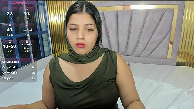 Amyra_Rasi Adlı Modelin Canlı XXX Sohbeti