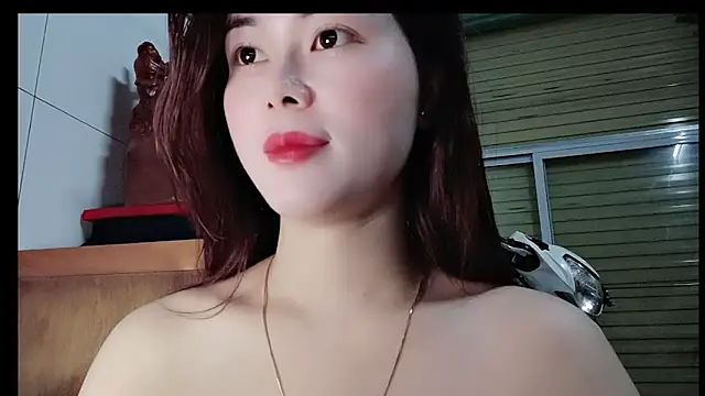 Chat XXX en directo de Family-Lovee