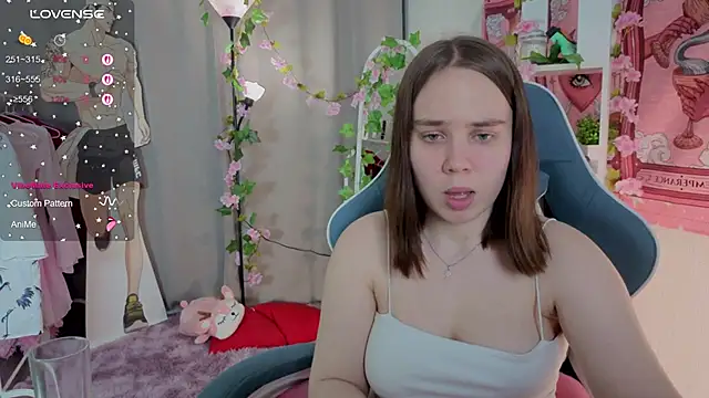 lunalyna 现场XXX聊天