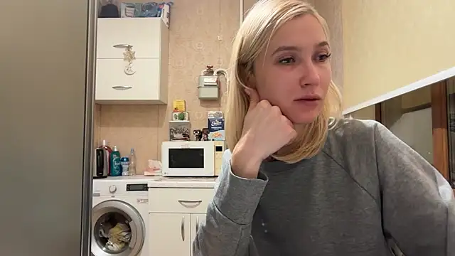 Chat XXX en directo de AngelJeni