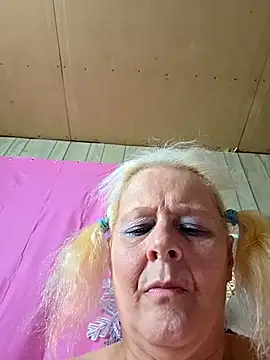 DavisDesires' Webcam Show