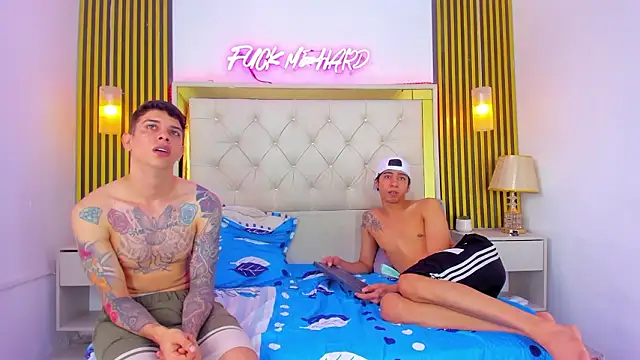 Онлайн чат XXX TeamAR_