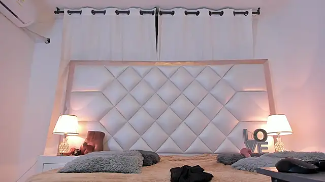 brittany069 Live XXX-chat