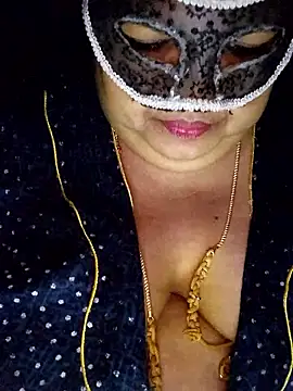 แชท XXX สดของ tamilthanushri