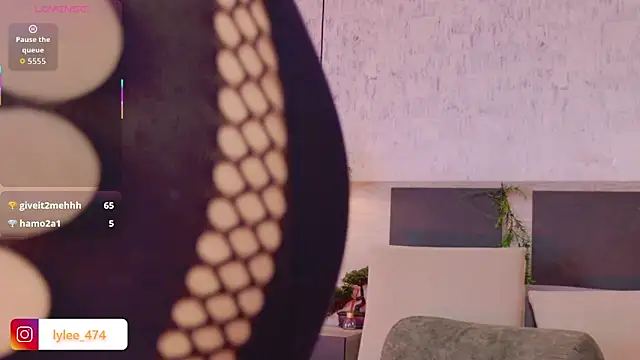 Chat XXX en directo de Celine_Lee