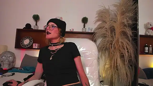 Rossiie_Hunt_ Chat XXX in diretta