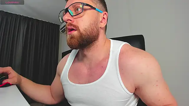 Findom_guyのウェブカメラショー