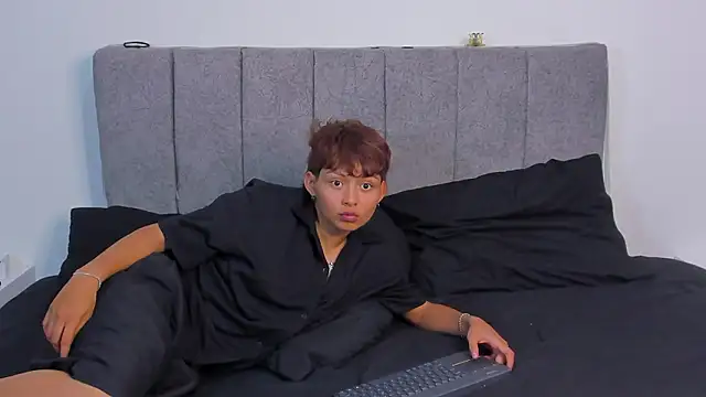 tefi_meow_: онлайн-секс-чат