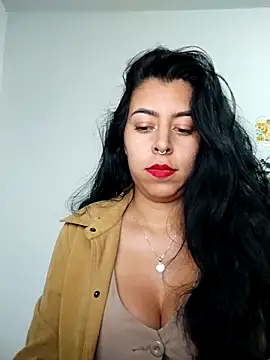 Chat XXX en directo de Luianna