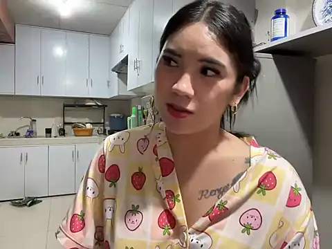 sweet_rengelx Adlı Modelin Web Kamerası Şovu