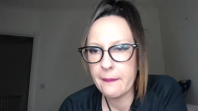 Chat XXX en directo de Humiliatrixxxx