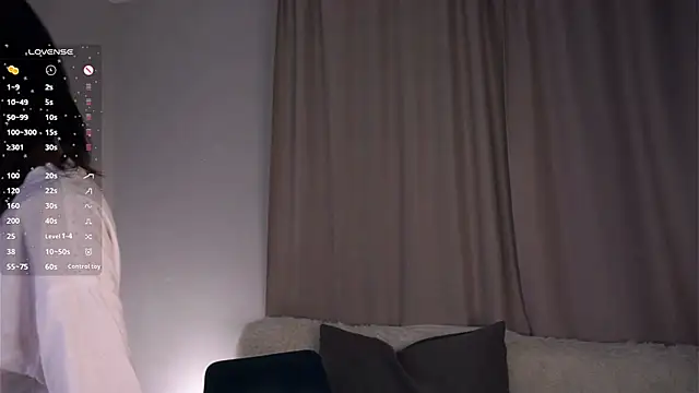 Živý XXX chat EffieHenri