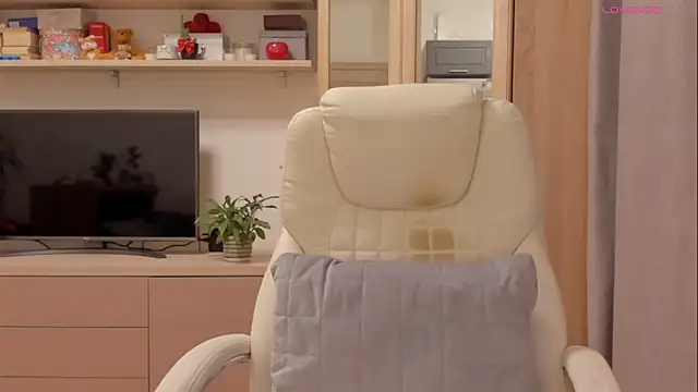 Jenny_Evans élő XXX-chatje