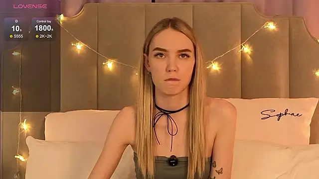 NikkiRyx Webcam-Show