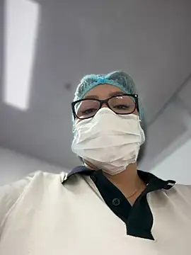 DIANITA_1988 现场XXX聊天