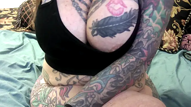 pamelagunns webcam show