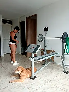 LEIRIS_Y_FRED_01 Adlı Modelin Canlı XXX Sohbeti