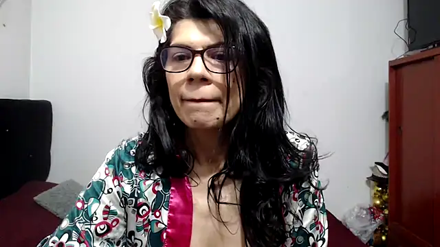 abrilsex23: онлайн-секс-чат