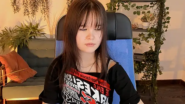 Chat +18 de Elainebeness ao vivo