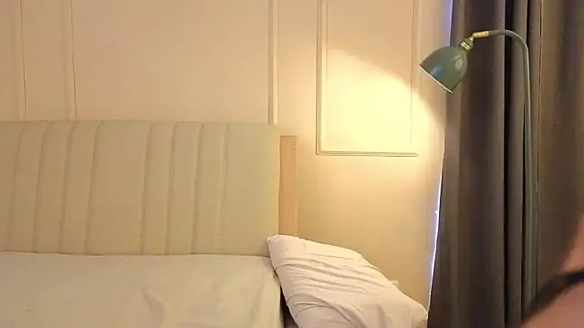 Chat +18 de mr_danni ao vivo