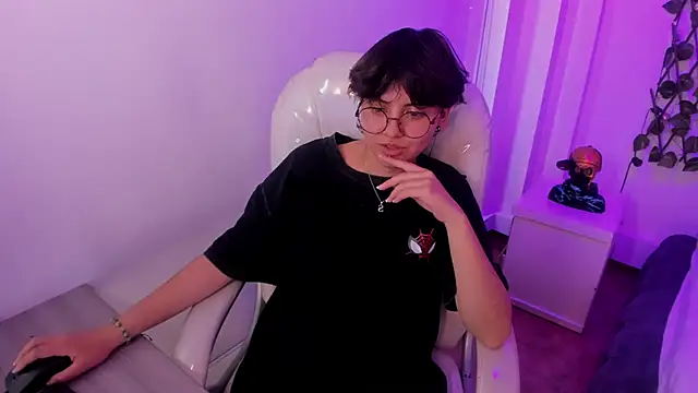 Nathaly_ds élő XXX-chatje