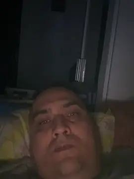 vitalik66679 Adlı Modelin Canlı XXX Sohbeti