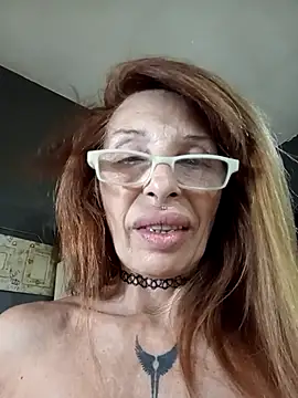 Chat XXX en directo de FrozenWaffle