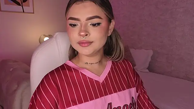 DahianaWalcott Chat XXX live