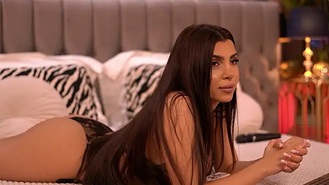 NicoleCellini Webcam show