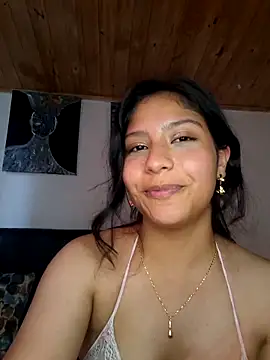 Chat +18 de xanthenyx ao vivo