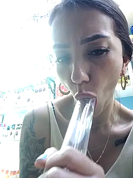 LunaZambranon Live XXX chat