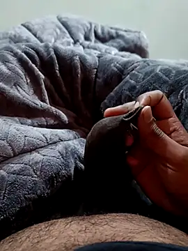 XXX chat uživo modela Naughtyforpussy