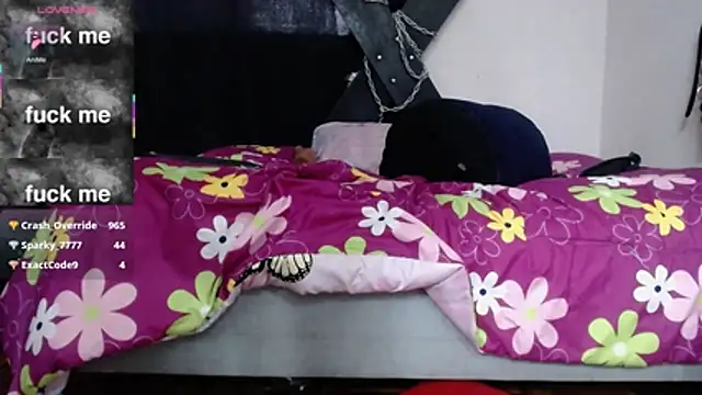 alissia_kent Chat XXX in diretta