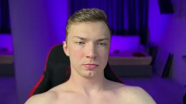 عرض كام iron__chap