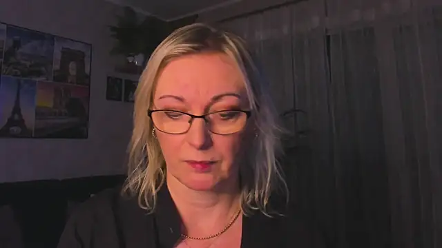 vanessa_chatn Live XXX chat