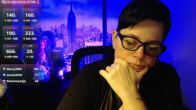 ninarandmannのライブXXXチャット