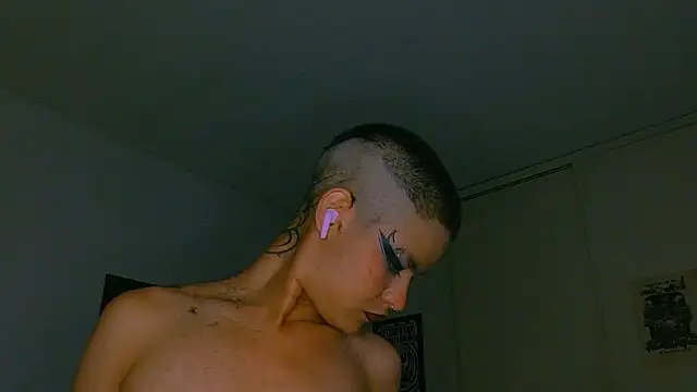 Онлайн чат XXX alex_one888