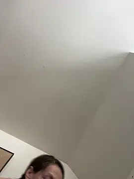 DavinaRay Adlı Modelin Canlı XXX Sohbeti