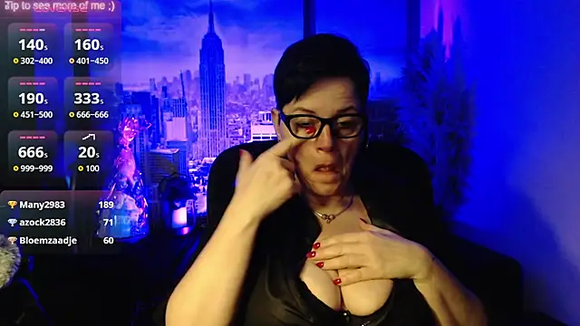 Chatroom XXX en direct de ninarandmann