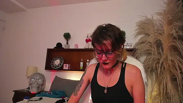 แชท XXX สดของ Rossiie_Hunt_