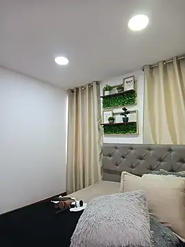 sasi_luna élő XXX-chatje