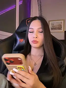 EricaWalls Chat XXX in diretta