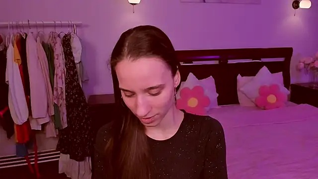 StaceySunny live XXX chat