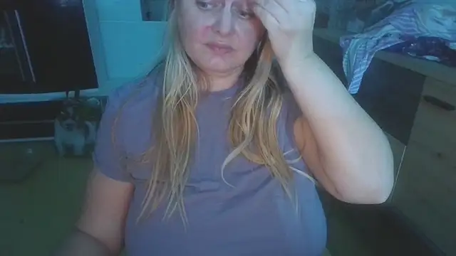 Meliss_Official9: απευθείας συνομιλία ΧΧΧ