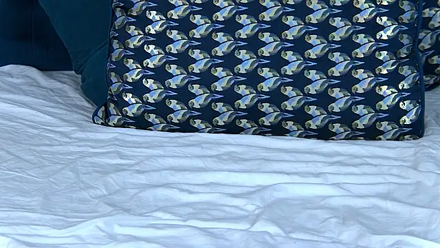 AryaHeart live XXX chat