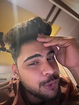 Czat XXX na żywo – Hornybeardguy