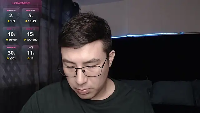 andrewmhilton_のライブXXXチャット