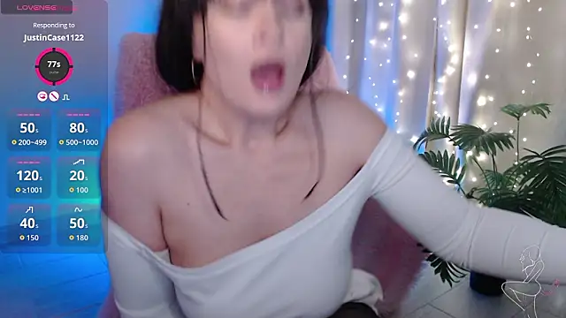 Zeeeme's Live XXX Chat